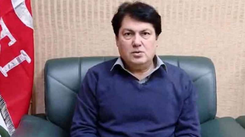 پٹرولیم قیمتوں میں معمولی کمی، عوام کے ساتھ مذاق ہے: بیرسٹر سیف