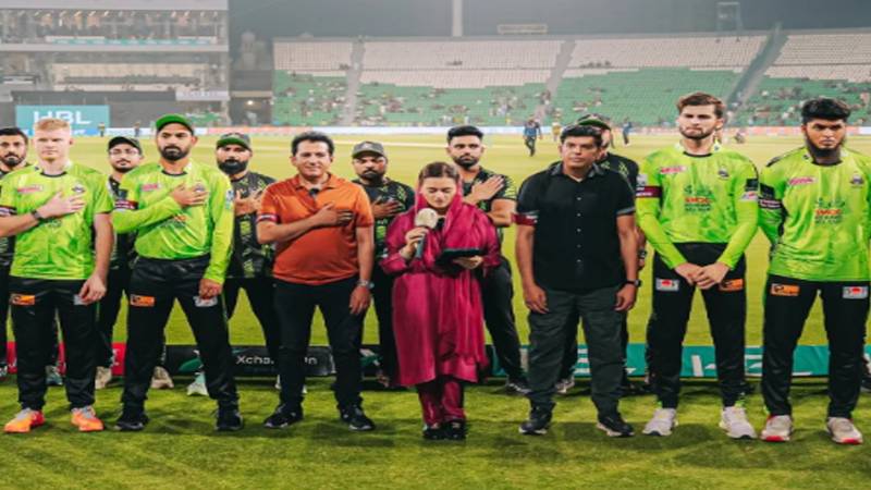 قلندرز کی گرین اننگز، کھلاڑیوں نے آلودگی کے خلاف حلف اٹھایا