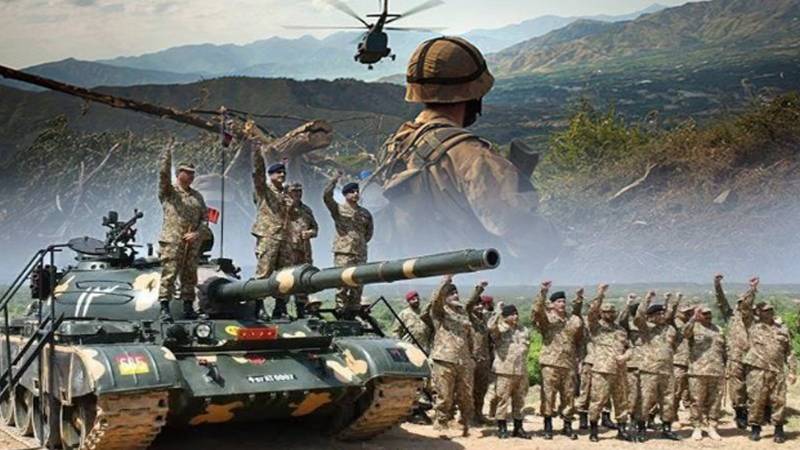پاک فوج کی زوردار جنگی مشقیں، جدید ہتھیاروں کا بھرپور مظاہرہ