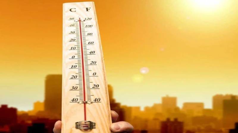 پاکستان میں گرم ترین مہینہ، 65 سالہ موسمیاتی ریکارڈ کے قریب