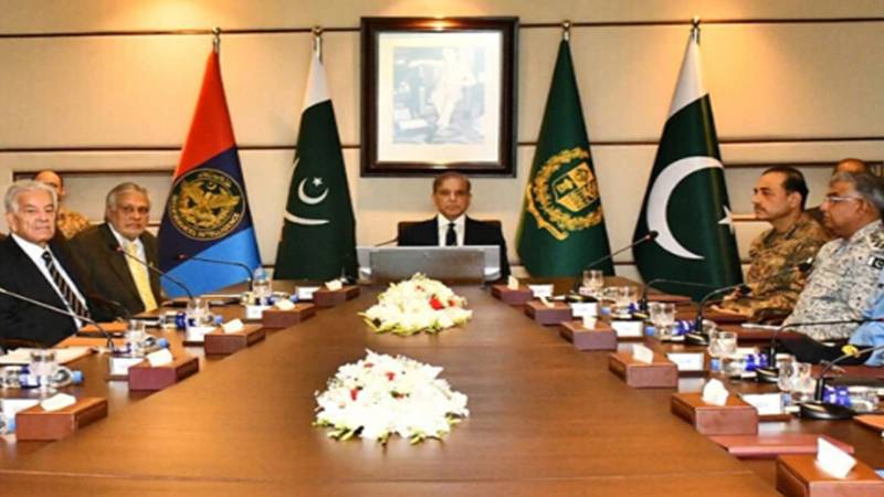 وزیراعظم اور عسکری قیادت کا آئی ایس آئی ہیڈکوارٹرز کا دورہ، قومی سلامتی سے متعلق اہم بریفنگ