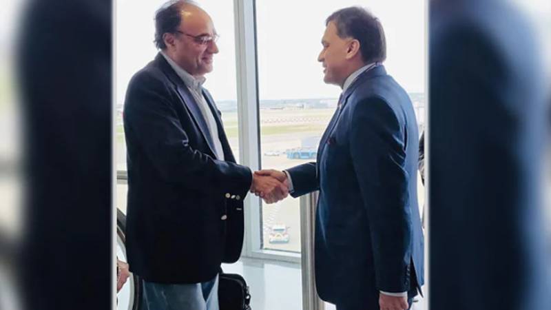 وفاقی وزیر خزانہ سینیٹر محمد اورنگزیب برطانیہ کے 3 روزہ دورے پر لندن پہنچ گئے