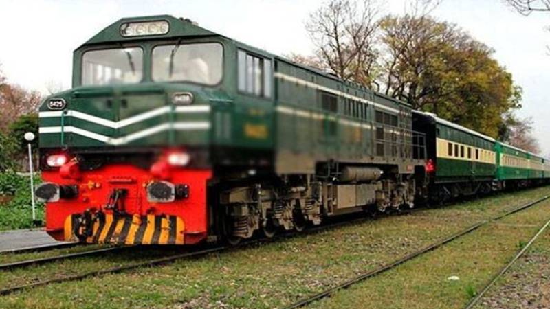 پاکستان ریلویز کا ٹرین آپریشن معمول کے مطابق جاری، کشیدگی کا اثر نہیں