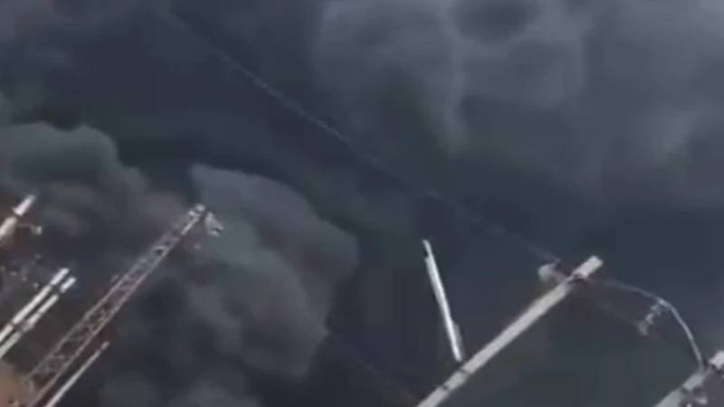 پاکستان کا بھارت کومنہ توڑ جواب/ بھارتی اودھم پور ائیر بیس کی تباہی کے مناظر 