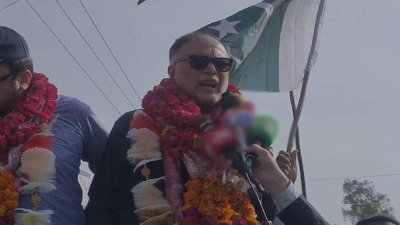 پاکستان کے شاہینوں کا دنیا میں کوئی مقابلہ نہیں:وفاقی وزیر احسن اقبال