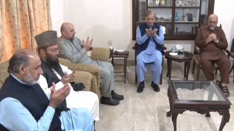 وزیراعظم شہباز شریف کا سینیٹر ساجد میر کے انتقال پر اظہارِ تعزیت