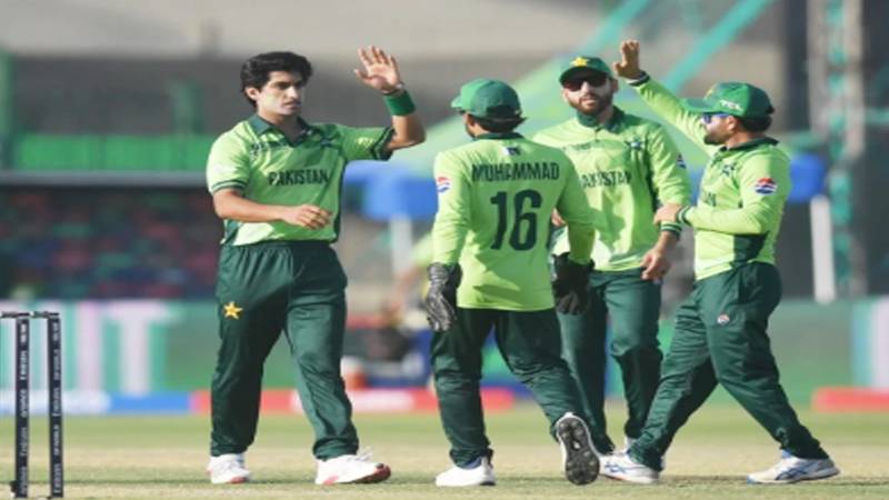 ہیڈ کوچ کا تقرر: قومی کرکٹ ٹیم کی کمان مائیک ہیسن کے سپرد