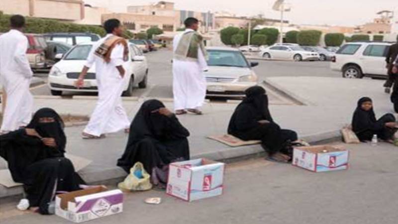 وزارت داخلہ کا انکشاف: 2024 سے اب تک 5,402 پاکستانی بھکاریوں کو ملک بدر کیا گیا