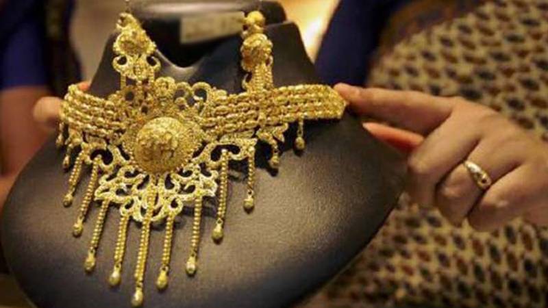 سونے کی قیمت میں آج نمایاں کمی ریکارڈ
