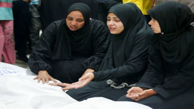 غزہ میں تباہی کا راج: اسرائیلی حملوں میں 80 شہید، اسپتال لاشوں سے بھر گئے