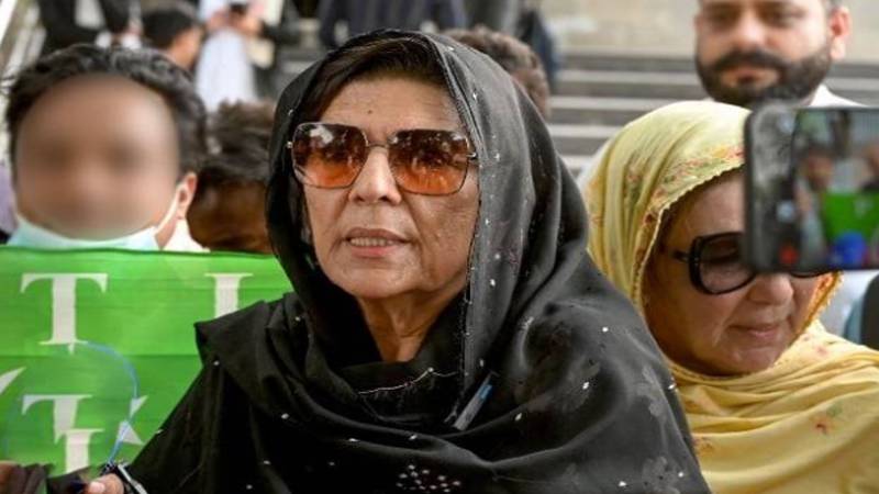 مودی کی واپسی کا خدشہ ہے، پاکستانی قوم متحد اور ہوشیار رہے:علیمہ خان