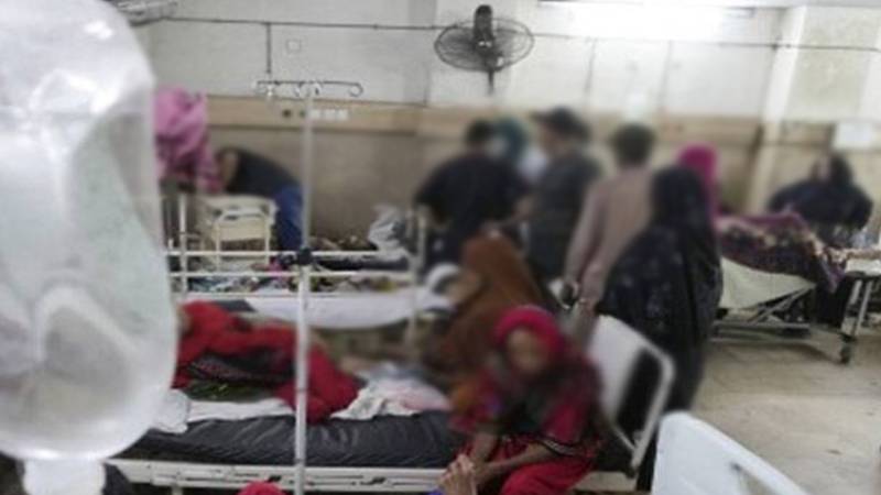لاہور میں شدید گرمی کے دوران گرد آلود ہوائیں، شہریوں کو احتیاط کی ہدایت