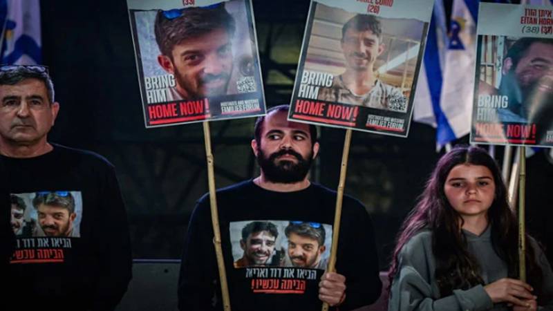 ’تصاویر کو سیاسی ہتھیار نہ بنائیں، ہمارے بچوں کو فوری واپس لائیں‘، اسرائیلی یرغمالیوں کے والدین کا وزیراعظم نیتن یاہو کو سخت انتباہ