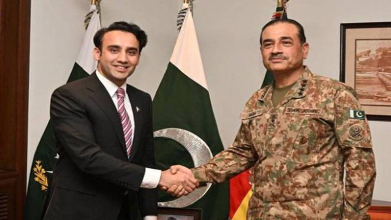فیلڈ مارشل عاصم منیر سے بلال بن ثاقب کی ملاقات، پاکستان میں کرپٹو اور ڈیجیٹل معیشت کے فروغ پر گفتگو