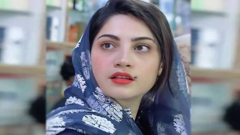 نیلم منیر سے متعلق 2016 کی پیشگوئی سچ ثابت، اداکارہ کا حیران کن انکشاف