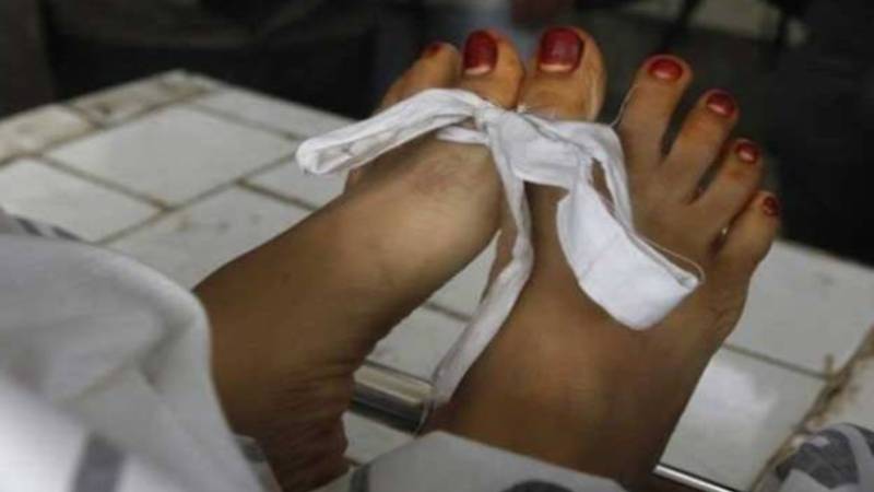 گرین ٹاؤن میں سابق شوہر کا ٹوکہ وار، خاتون قتل