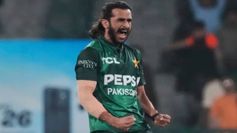 حسن علی کی شاندار باؤلنگ، پانچ وکٹیں لے کر نیا اعزاز حاصل کر لیا