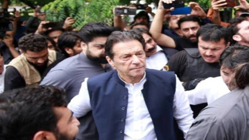عمران خان کے پولی گرافک ٹیسٹ کے لیے لاہور پولیس کی ٹیم اڈیالہ جیل پہنچ گئی