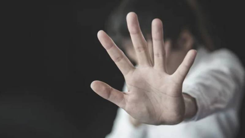 مظفرگڑھ: مدرسے کے 11 سالہ طالبعلم سے زیادتی پر استاد گرفتار