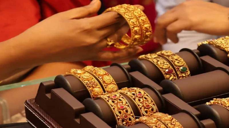 سونے کی قیمت میں تیزی سے اضافہ