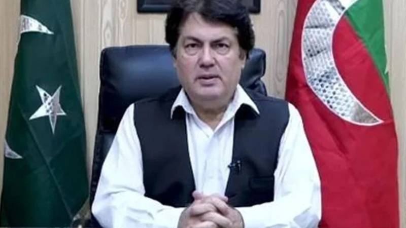 مریم نواز کی کارکردگی پر عوام نے سوال اٹھا دیا، بیرسٹر سیف