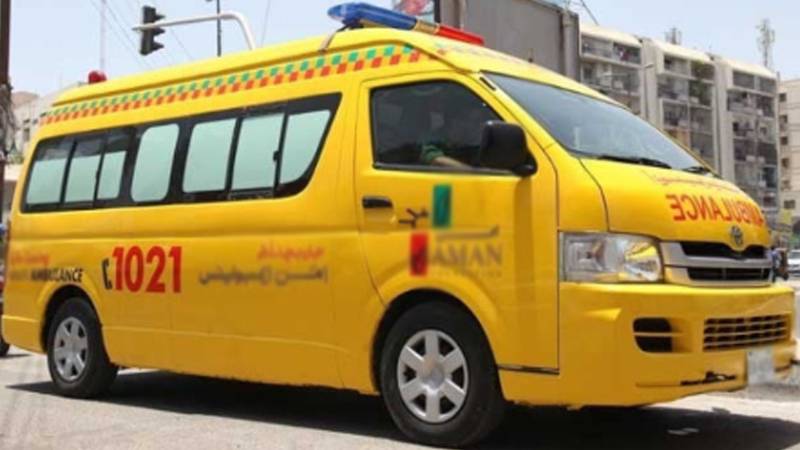 منگھوپیر: ملک چانڈیو چوک کے قریب پولیس پر مشتعل افراد کا حملہ، 3 اہلکار زخمی
