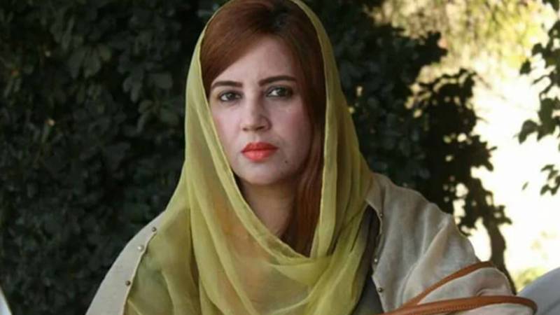 پی ٹی آئی کی رکن اسمبلی زرتاج گل کا کہنا ہے کہ عمران خان نے ورکرز کو قربانی کے لیے تیار رہنے کا پیغام دیا