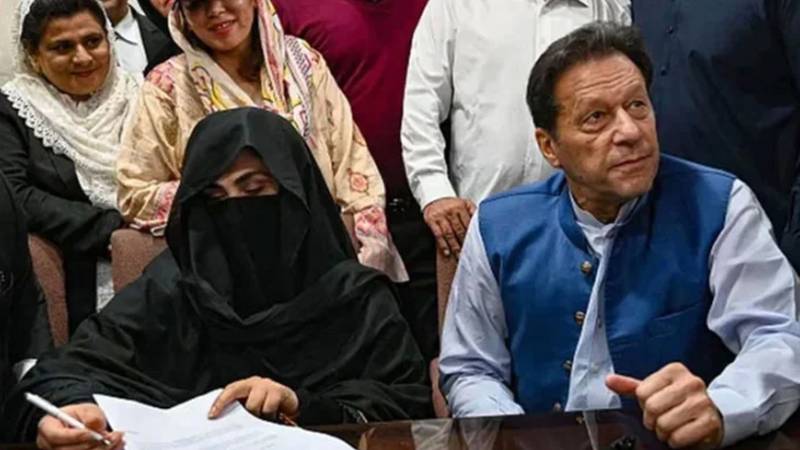 توشہ خانہ ٹو کیس: بانی پی ٹی آئی اور بشریٰ بی بی کے خلاف سماعت یکم جولائی تک ملتوی