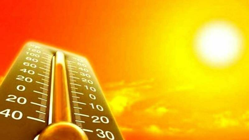 ملک بھر کی طرح لاہور میں بھی گرمی کی شدت میں اضافہ، درجہ حرارت 46 ڈگری تک جانے کا امکان