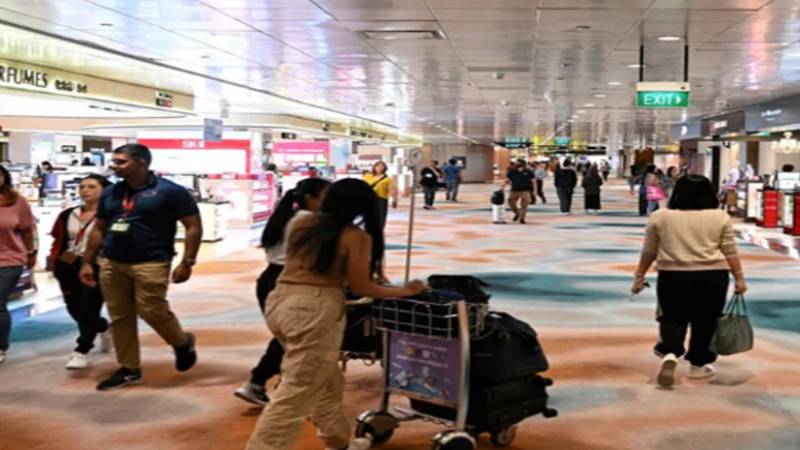 اسرائیلی حملے کے بعد مشرق وسطیٰ کی فضائی حدود بند، عالمی فضائی آپریشن متاثر