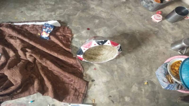 قائداعظم انڈسٹریل اسٹیٹ میں گھریلو جھگڑے پر شوہر نے بیوی کو پتھر مار کر قتل کردیا