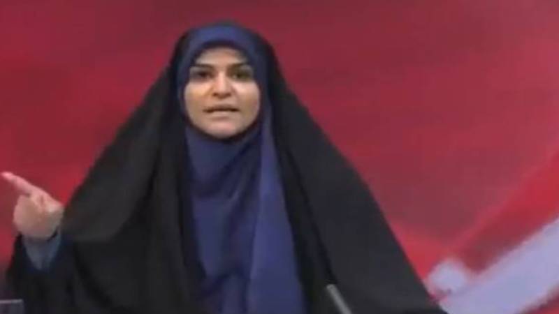  اسرائیل کا تہران میں ایران کے سرکاری ٹی وی پر حملہ، براہ راست نشریات کے دوران بمباری، دلیر اینکر نے ہمت نہ ہاری