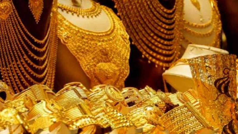 پاکستان میں فی تولہ سونا 2245 روپے سستا