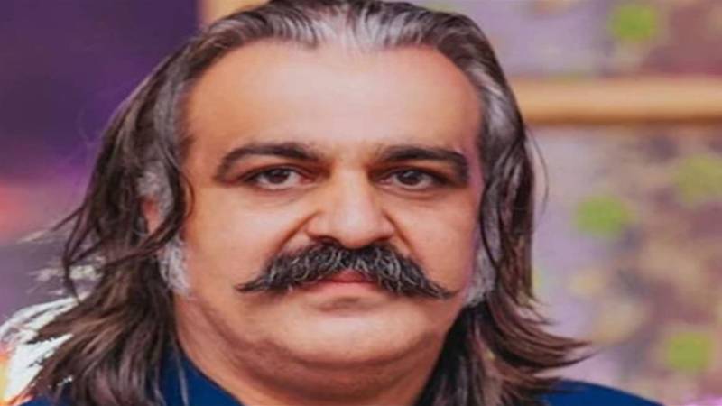 علی امین گنڈاپور کے ناقابل ضمانت وارنٹ گرفتاری معطل، عدالت میں پیشی، کیس کی سماعت 2 جولائی تک ملتوی