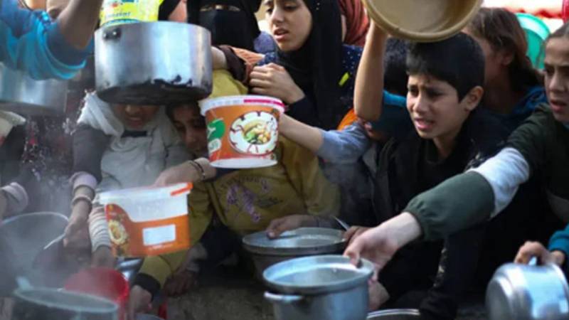 غزہ میں غذائی بحران تشویشناک حد تک بڑھ گیا، 5 ہزار سے زائد بچے شدید قلت کا شکار
