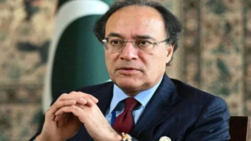 حکومت کا سولر پینلز پر ٹیکس کم کرنے کا فیصلہ، وزیر خزانہ کا اعلان