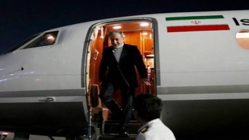 ایرانی وزیر خارجہ امریکی جارحیت کے بعد ہنگامی مشاورت کیلئے ماسکو پہنچ گئے