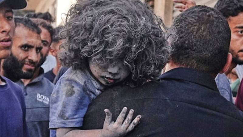 اسرائیلی حملے میں آٹا لینے آئے 18 فلسطینی جاں بحق، IDF کا سہم یونٹ پر حملے کا دعویٰ