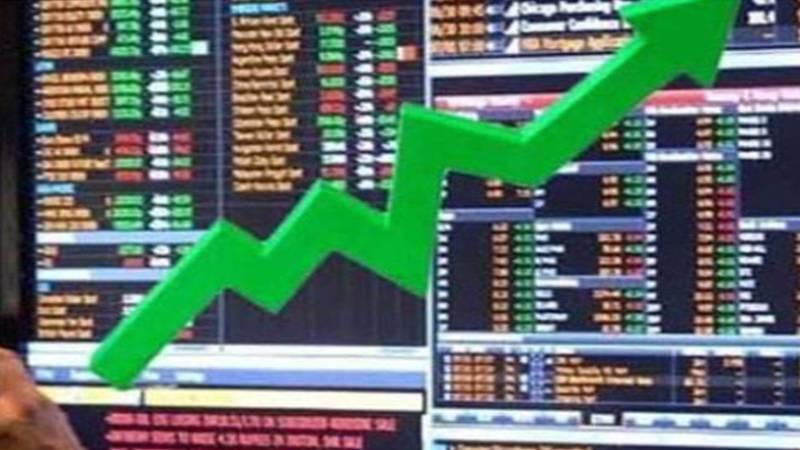 پاکستان اسٹاک مارکیٹ میں نئی تاریخ رقم: ہنڈرڈ انڈیکس 1,29,549 پوائنٹس کی بلند ترین سطح پر پہنچ گیا