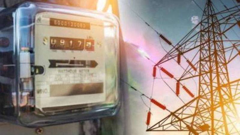 ملک بھر کے بجلی صارفین کیلئے بڑی خوشخبری، فی یونٹ ٹیرف میں کمی