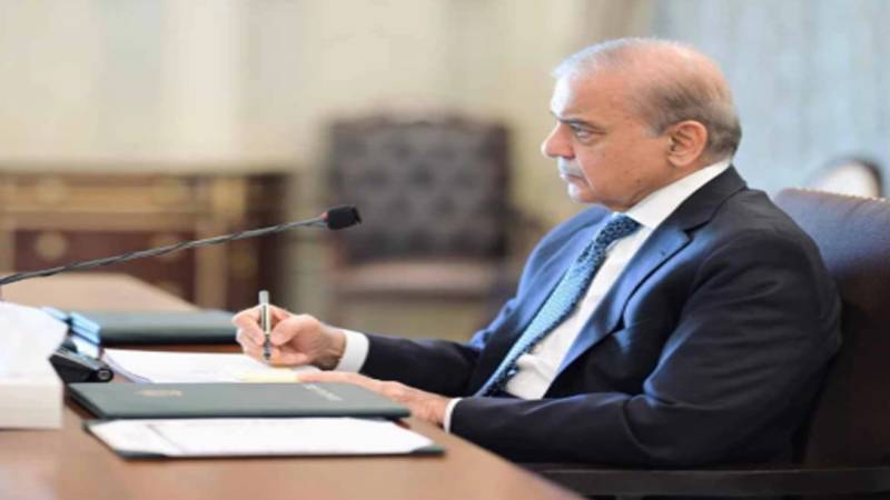 وزیراعظم شہباز شریف کا نادہندگان اور تمام صنعتوں کی ڈیجیٹل مانیٹرنگ کا فیصلہ، ٹیکس نیٹ میں توسیع کی ہدایات جاری