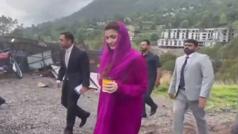 وزیراعلیٰ مریم نواز کا مری میں فیلڈ ہسپتال کا اچانک دورہ، مریضوں سے ملاقات، سہولیات کا جائزہ