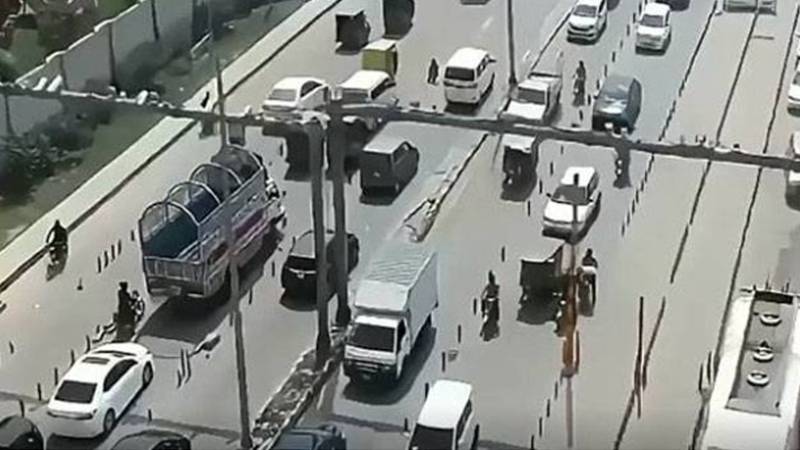 پنجاب بھر میں ای چالان نادہندگان کے خلاف گھیرا تنگ، سیف سٹیز کے ذریعے سخت ایکشن کا آغاز