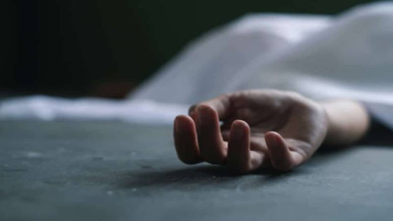 ملتان: شوہر نے بیوی کو چھریوں کے وار سے قتل کر دیا، گرفتار