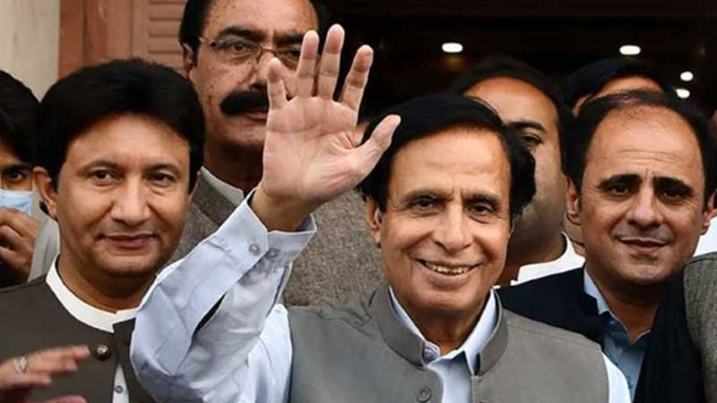 تخت پڑی اراضی کیس: پرویز الہٰی کے وارنٹ گرفتاری عدالت نے منسوخ کر دیے