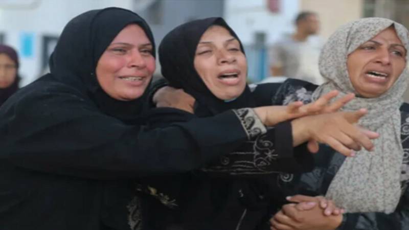 غزہ میں اسرائیلی بمباری، 24 فلسطینی شہید، اسپتال ایندھن کی کمی کے باعث بندش کے دہانے پر
