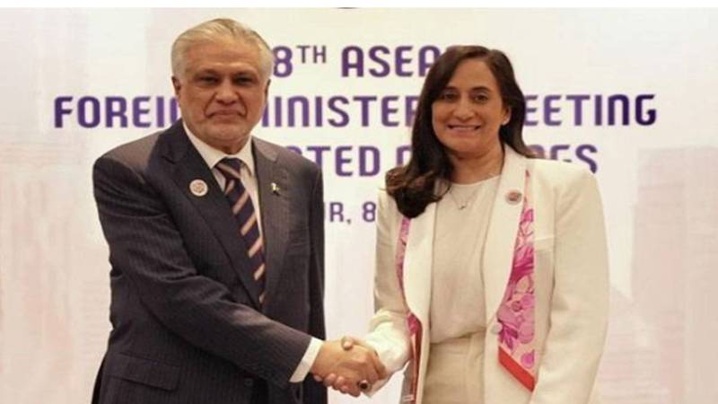 اسحاق ڈار اور کینیڈین وزیر خارجہ انیتا آنند کی ملاقات، دوطرفہ تعلقات اور معاشی تعاون کے فروغ پر اتفاق 