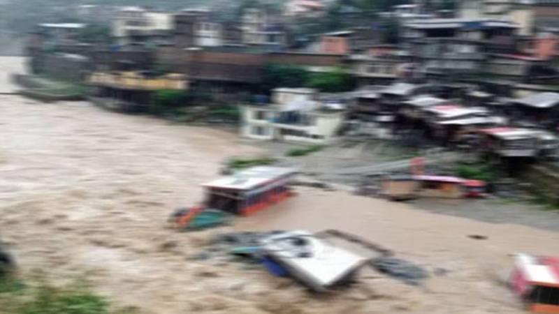 بابوسر میں مون سون بارشوں کی تباہ کاریاں: مکانات زمین بوس، فصلیں تباہ، رابطہ سڑکیں متاثر