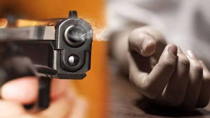 دوسری شادی کی اجازت نہ دینے پر شوہر کی فائرنگ، بیوی شدید زخمی