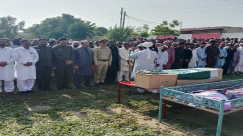 بلوچستان میں دہشتگرد حملے میں شہید سپاہی غلام سعید کی لاش دیکھ کر والد صدمے سے جاں بحق